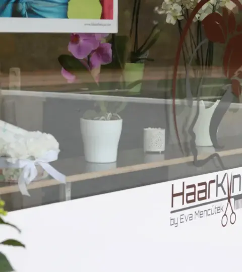 Salon 5 – Friseursalon HaarKunst